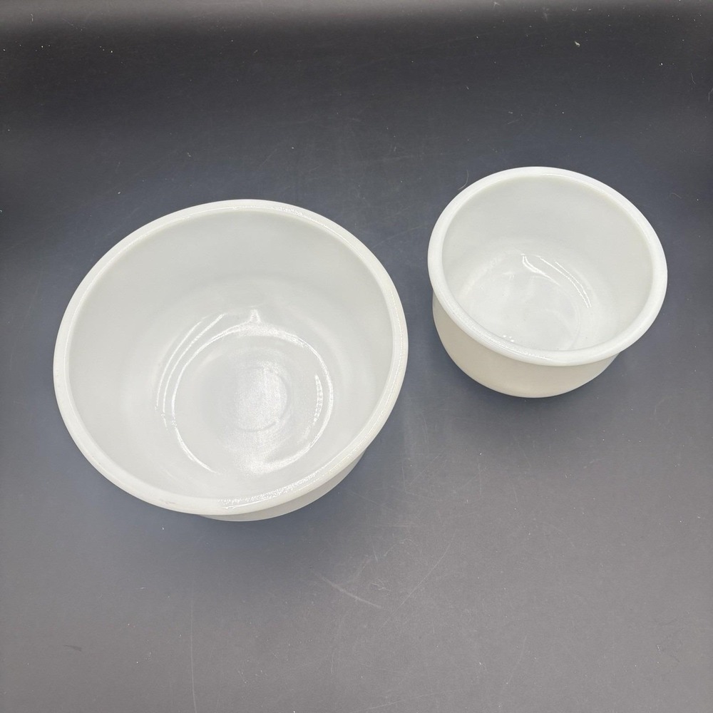 Set Of 2 Vintage 9" & 6.5" White Milk Glass Mixing Bowl For Standing Mixer